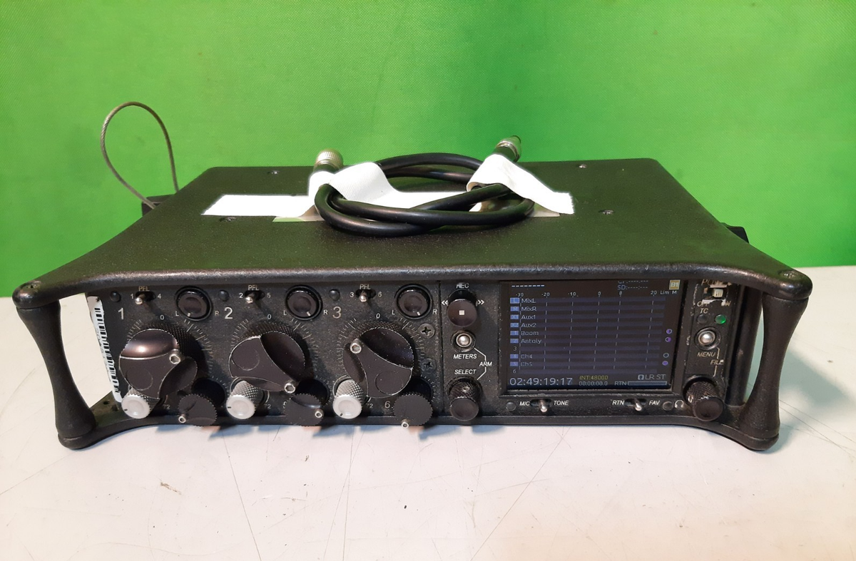 Sound Devices 633 6-Input Compact Field Mixer & 10-Track Digital