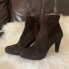 Gastone Lucioli Made in Italy $355 Brown Suede Boots High Heel sizes