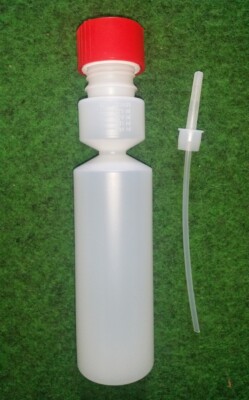 Dosierflasche 250ml für Additive mit Maßeinheit, wiederbefüllbar mit Dosierkopf