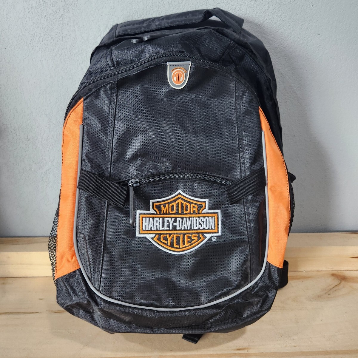 【Harley Davidson】☆バックパック☆ Black Opal Tote-Backpack Harley-Davidson® Women's Black Opal Tote Backpack w/Hideaway