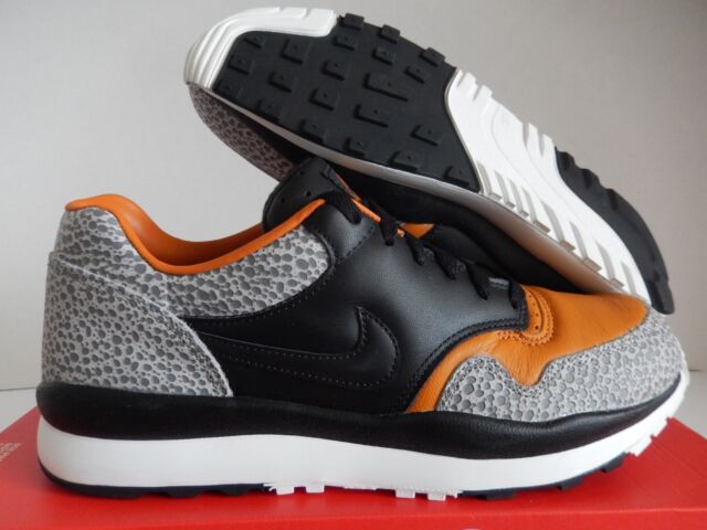 nike safari black