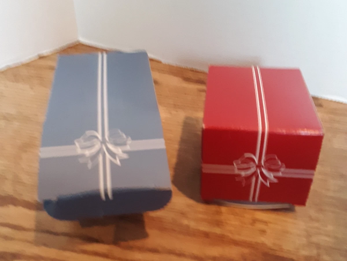OPEN BOX NEW Lot of 2 Sharp Shark Knife Sharpeners W/ Suction Bottoms Blue & Red