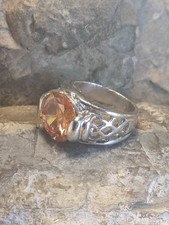 Damen Ring Gr 51 in Silber zeitlos modern Erdbeere großer roter Stein