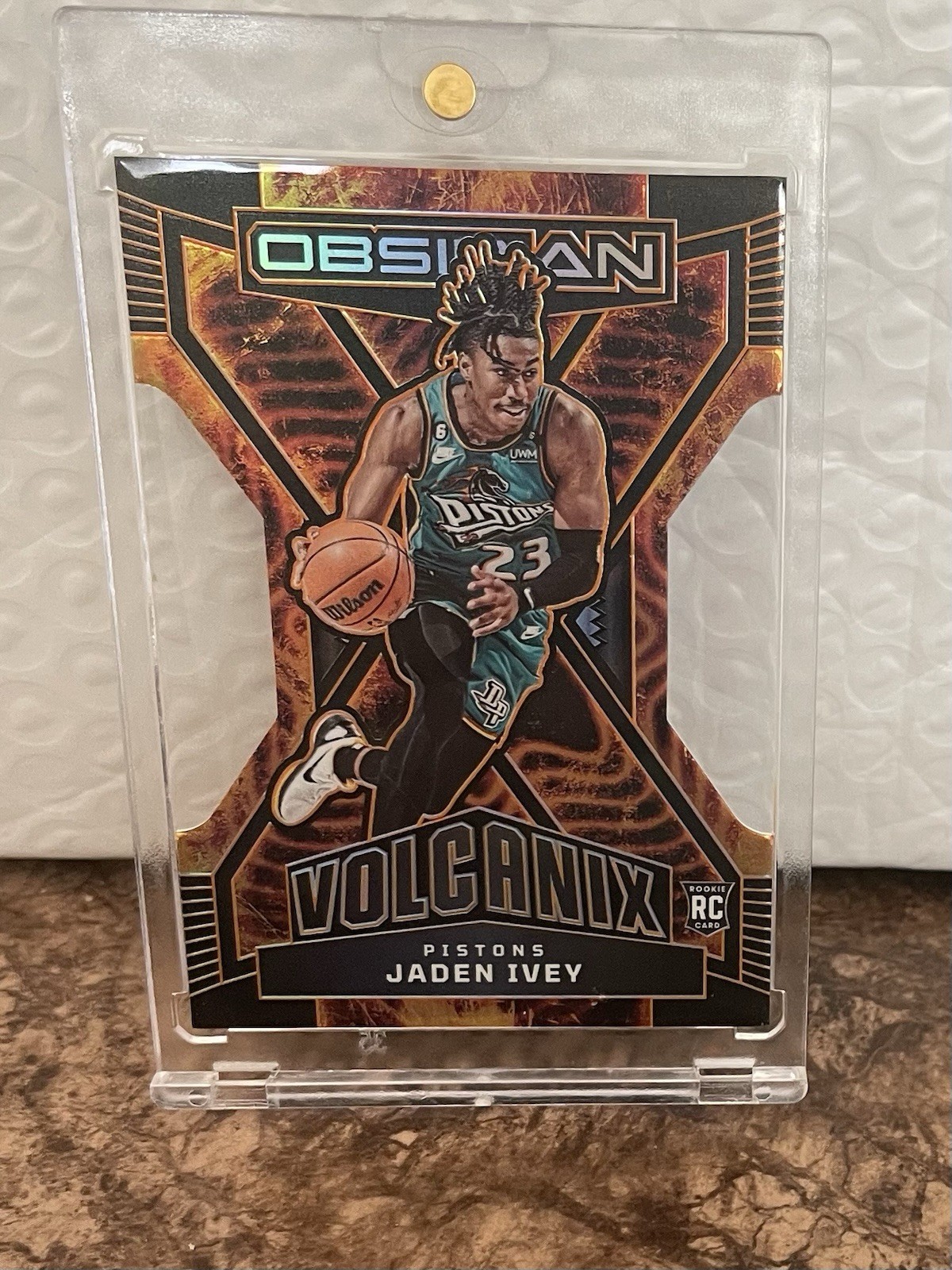 2022-23 Panini Obsidian - Volcanix Jaden Ivey SSP Case Hit Rookie.