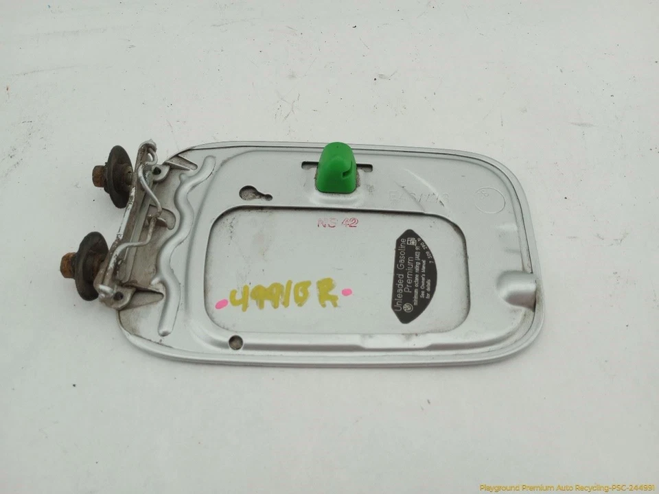 BMW 330xi E46 SEDAN Fuel Gas Filler Lid Door Silver Fits 2001-2005 01 02 03 04 - Image 2 of 4