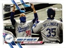 2021 Topps #303 Hands Up! Masks Up! (Mookie Betts / Cody Bellinger)