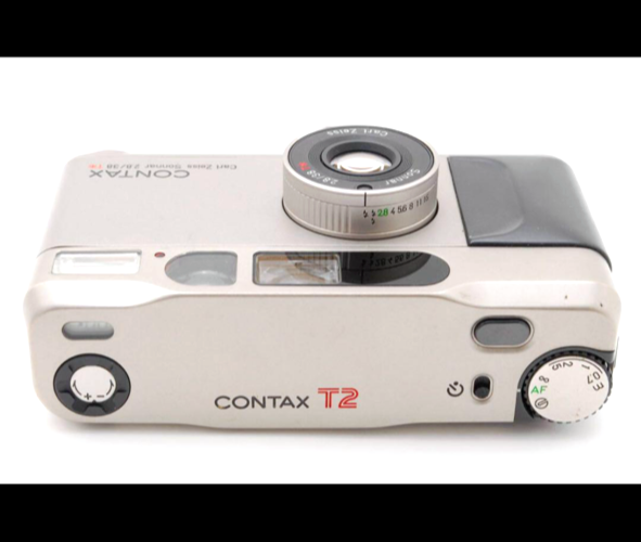 Near Mint CONTAX T2 35mm Film Camera Titan Silver Point & Shoot