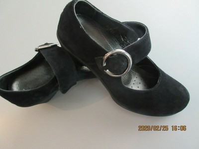 black non slip mary jane shoes