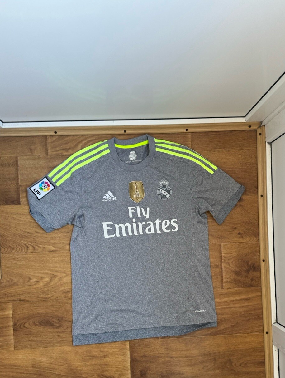 REAL MADRID F.C.  2015-16  (SERGIO RAMOS)  SHIRT JERSEY SOCCER   SIZE-M