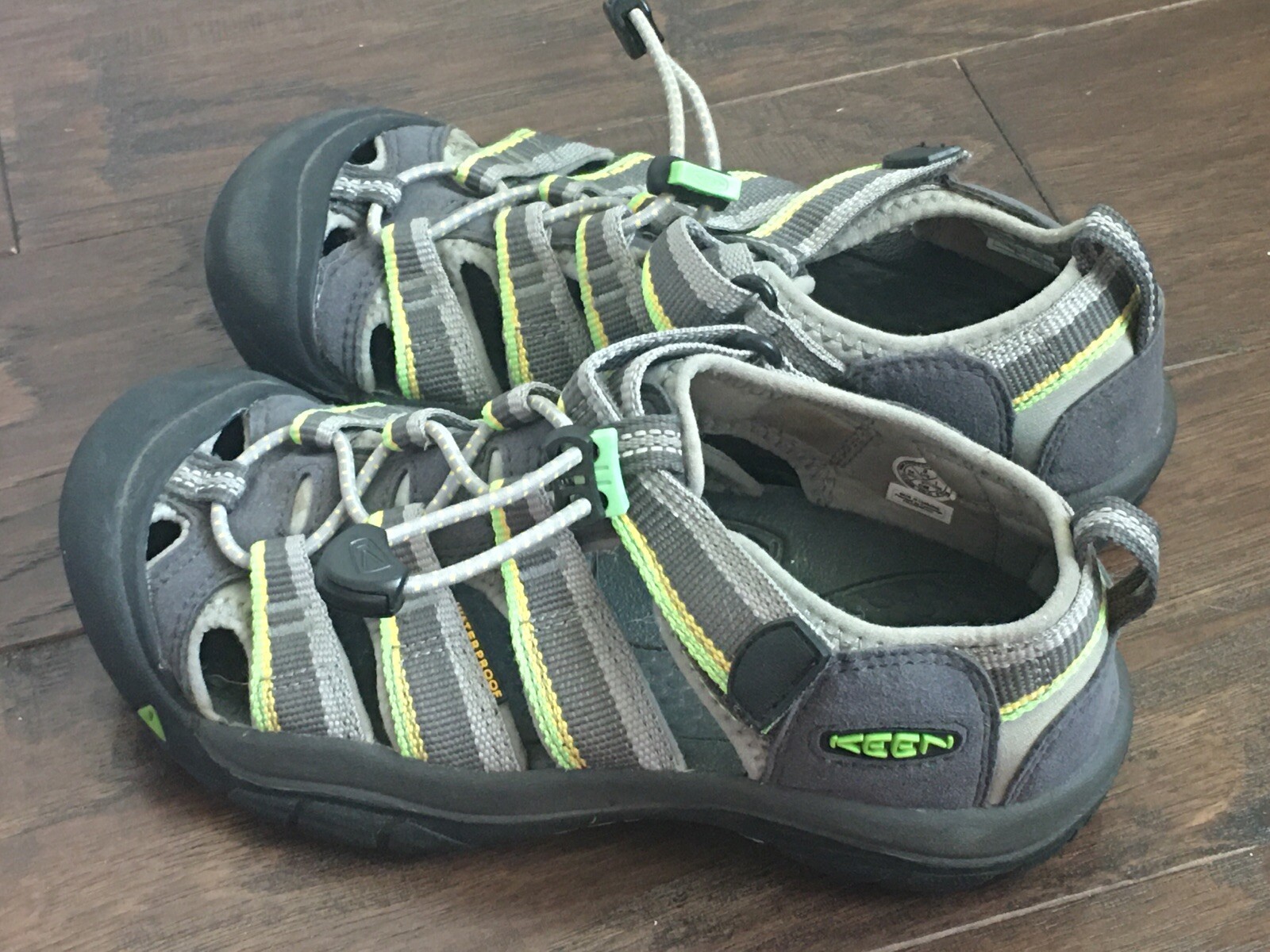 Sandali KEEN ragazzo grigio verde fluo Newport H2 impermeabili sport acquatici giovani taglia 2