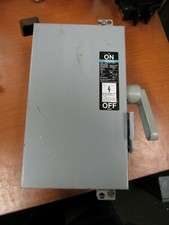    SIEMENS 30 AMP FUSED SAFETY SWITCH 600 VAC 20 HP 3 PHASE TYPE 1 F351H