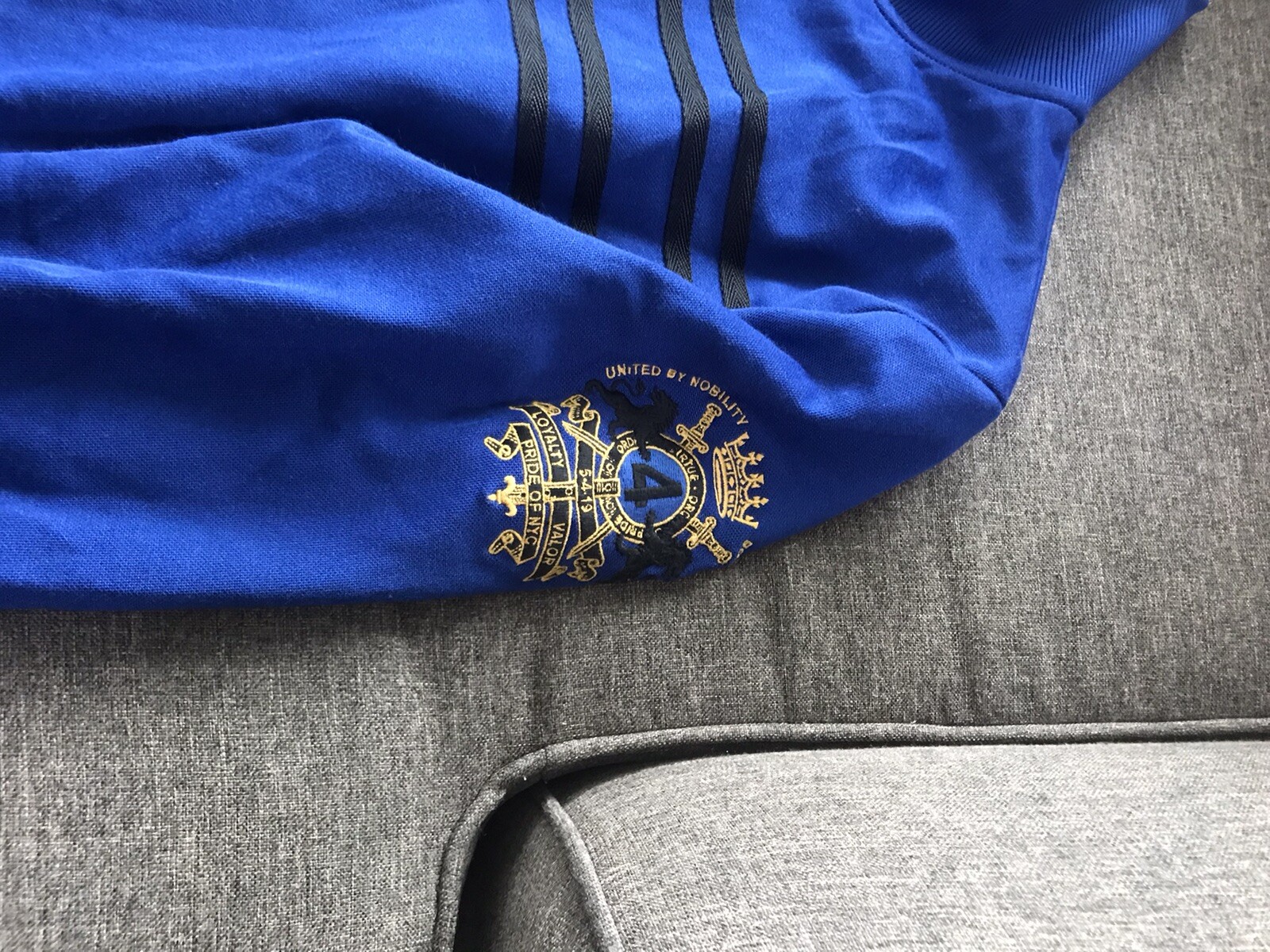 Express Mens Medium Track Jacket - image 2