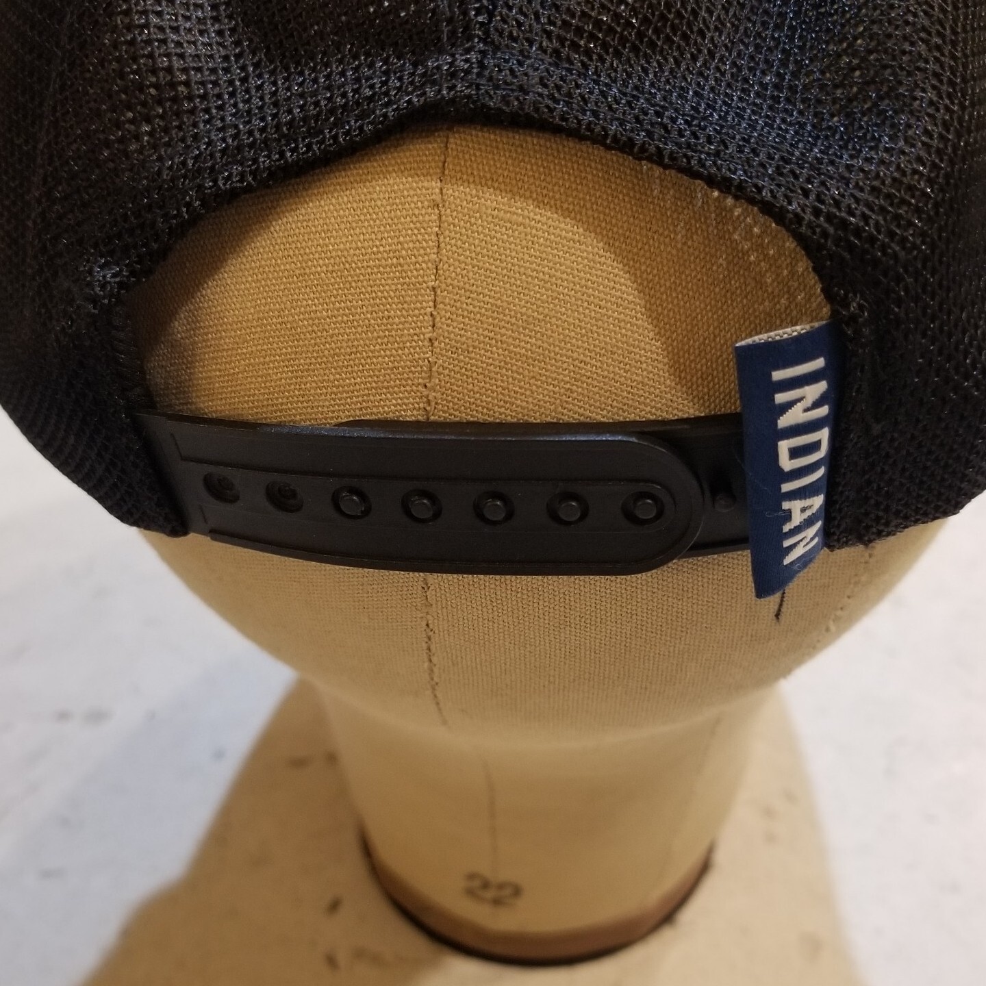 GENUINE INDIAN MOTORCYCLE MEN'S HIGH PROFILE TRUCKER … Gem