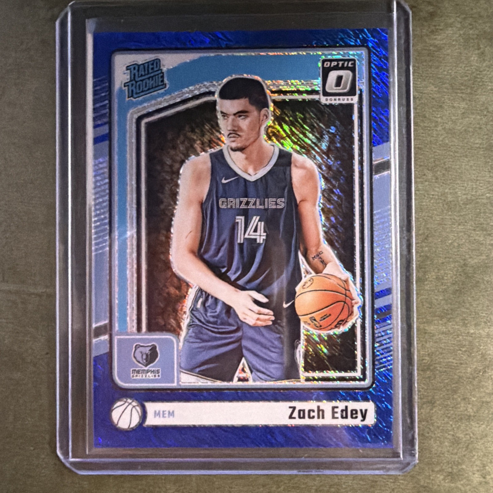 2024-25 Panini Donruss Optic Rated Rookie Blue Shimmer Zach Edey #288 (RC) /75