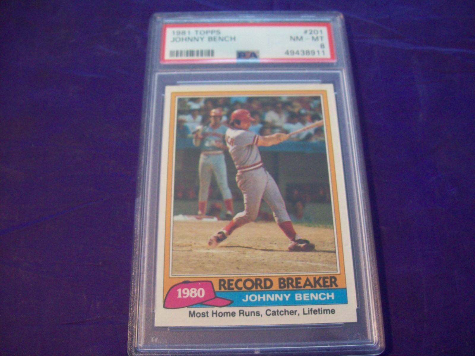 1981 TOPPS #201 JOHNNY BENCH (REDS) PSA 8