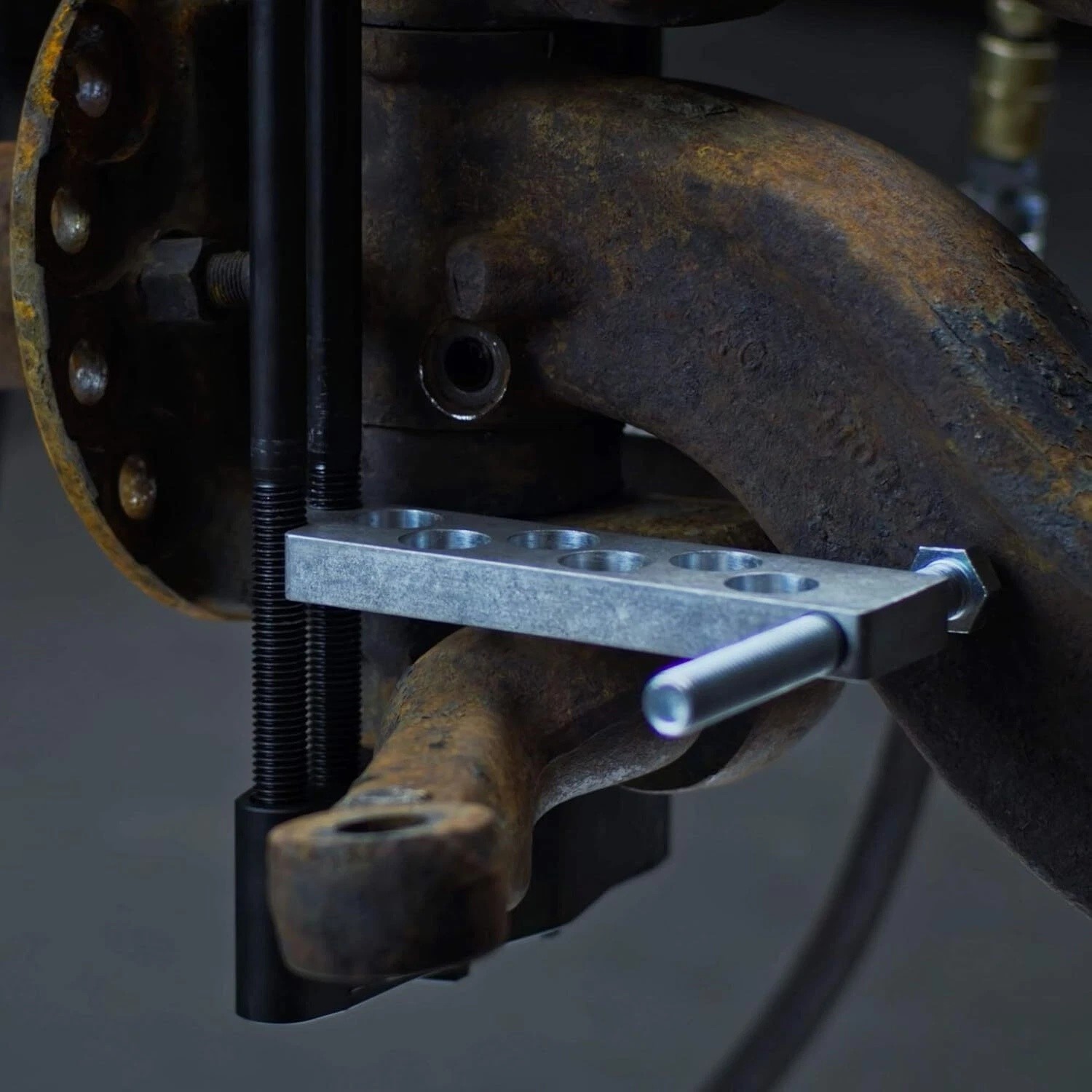 New For Class 3-8 Heavy Duty Trucks 90150 King Pin Press Sturdy Repair Tool USA