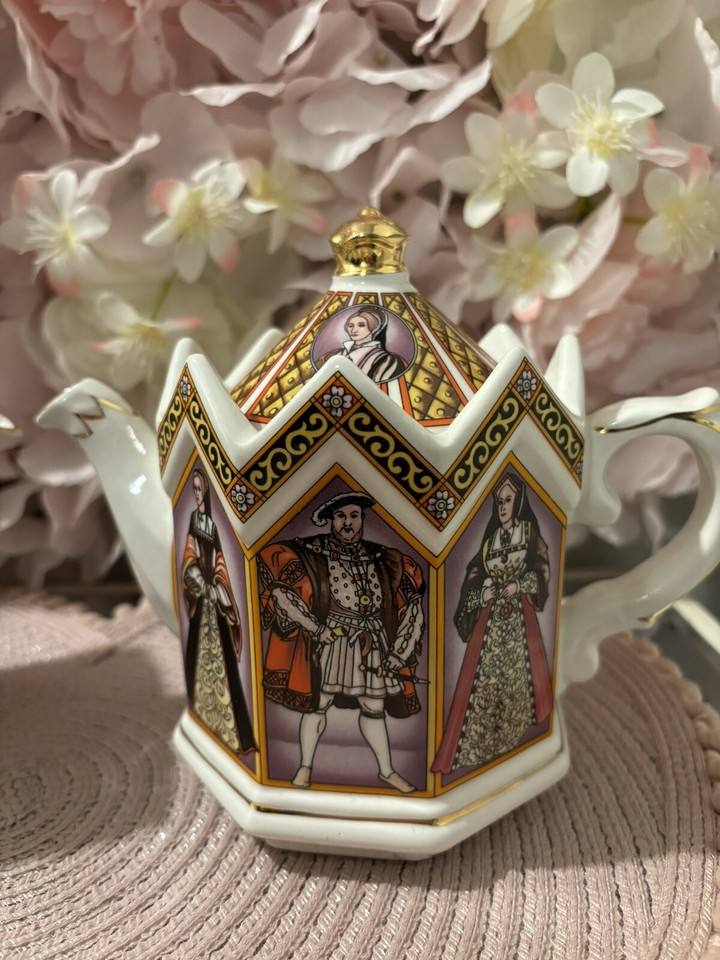 2 Sadler Teapots, Henry VIII/ Wives.& The Tennis Match , Ex Con eBay