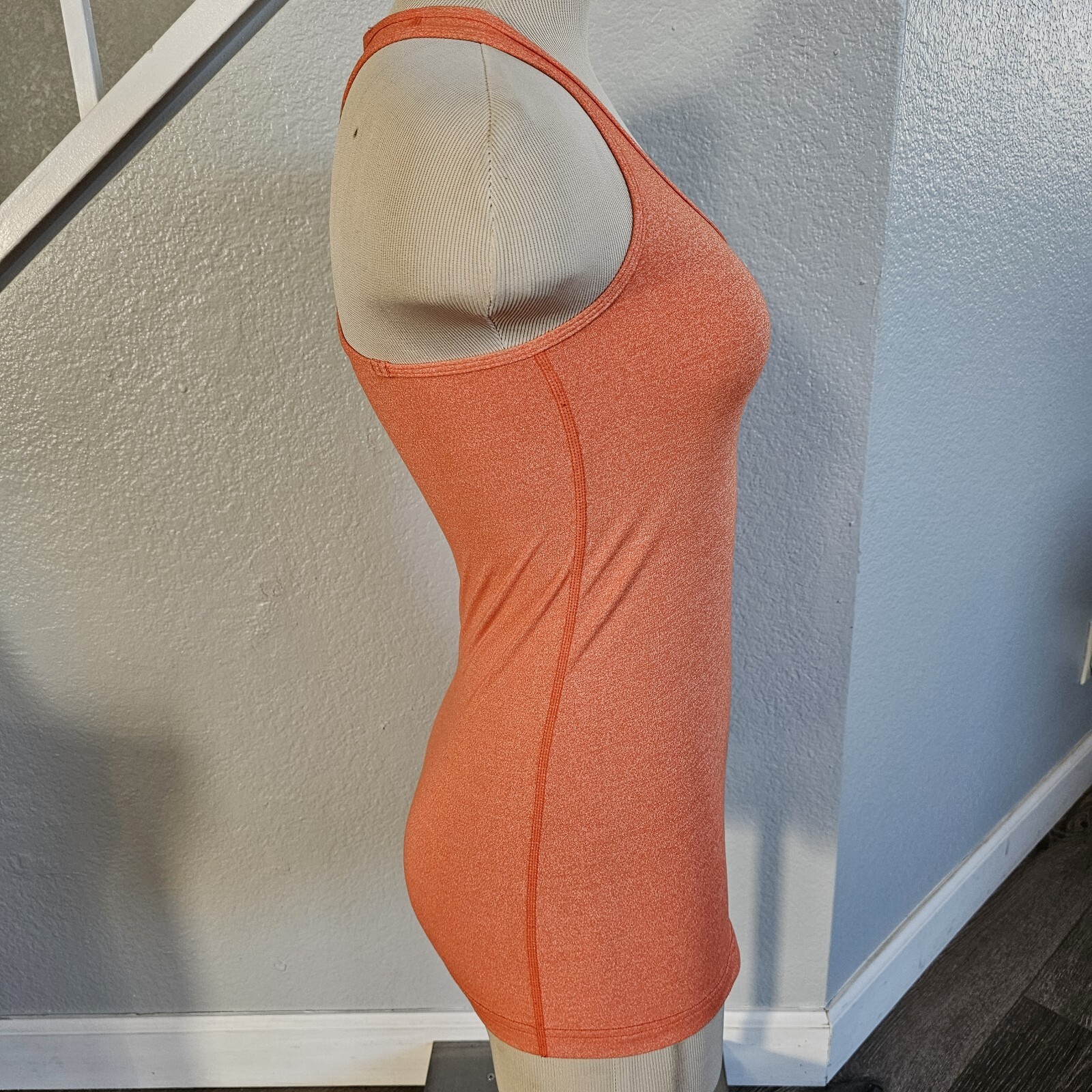 Picture 2 of 9