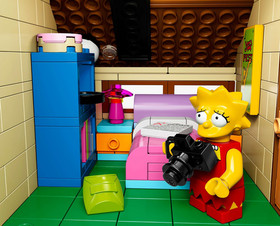 LEGO The Simpsons House 71006 2523pcs 6 Minifigures NEW Sealed Retired