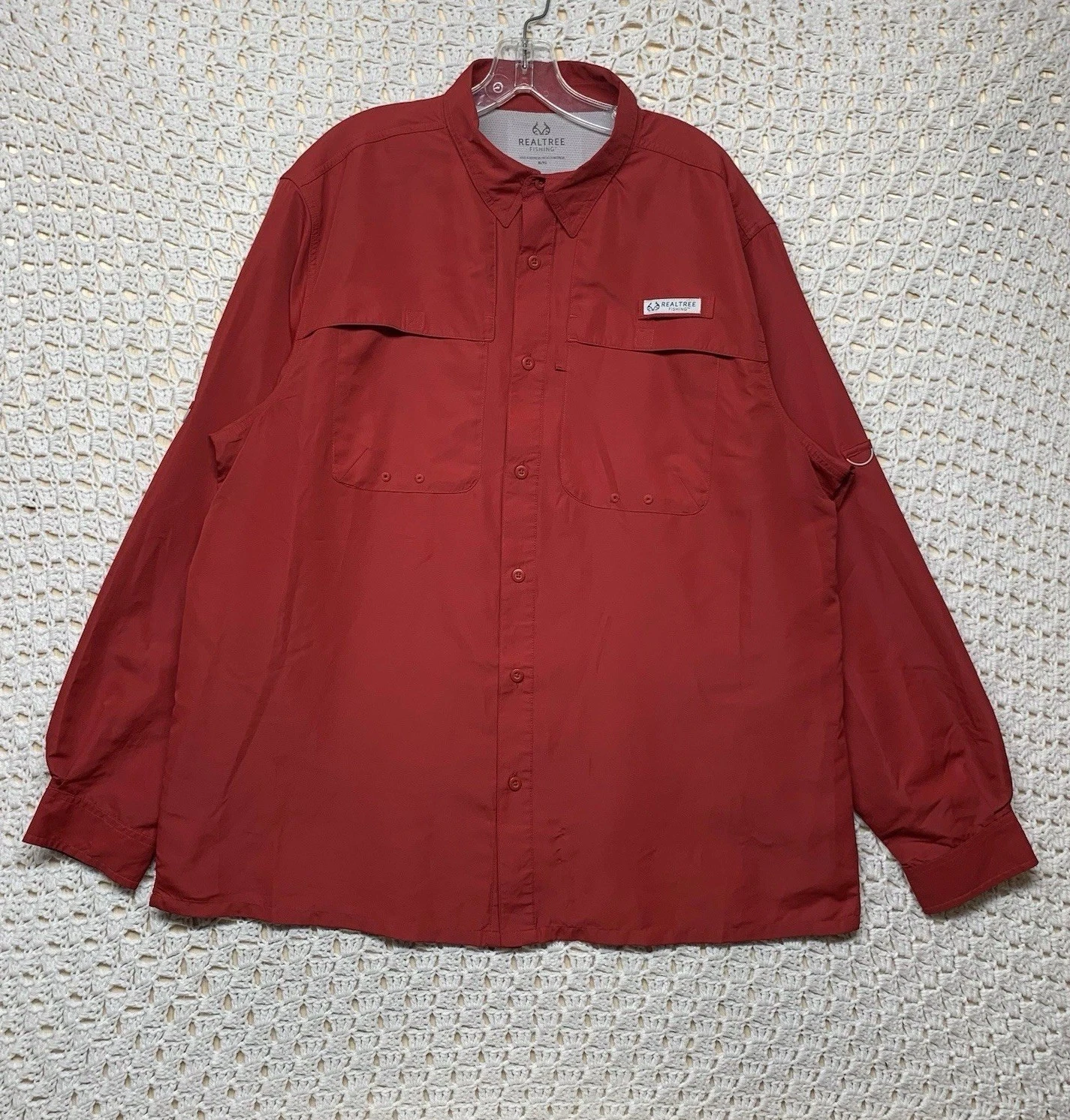 Realtree Fishing Shirt Mens XL Button Down Vented Fishing Red Long Sleeve Hiking