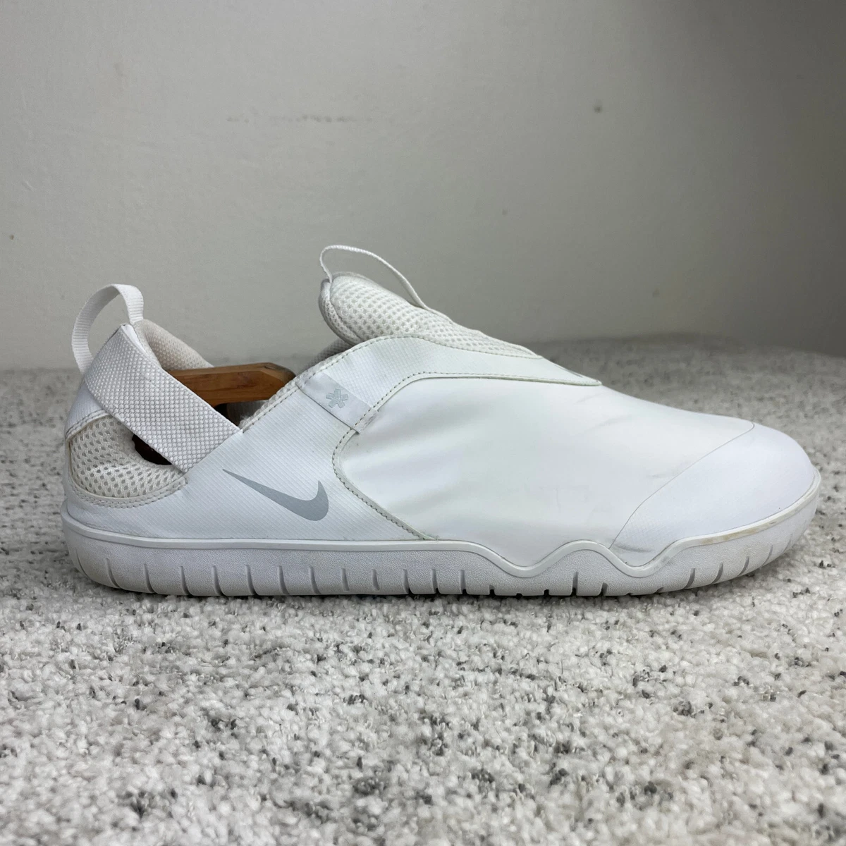 Nike clearance store elvis presley