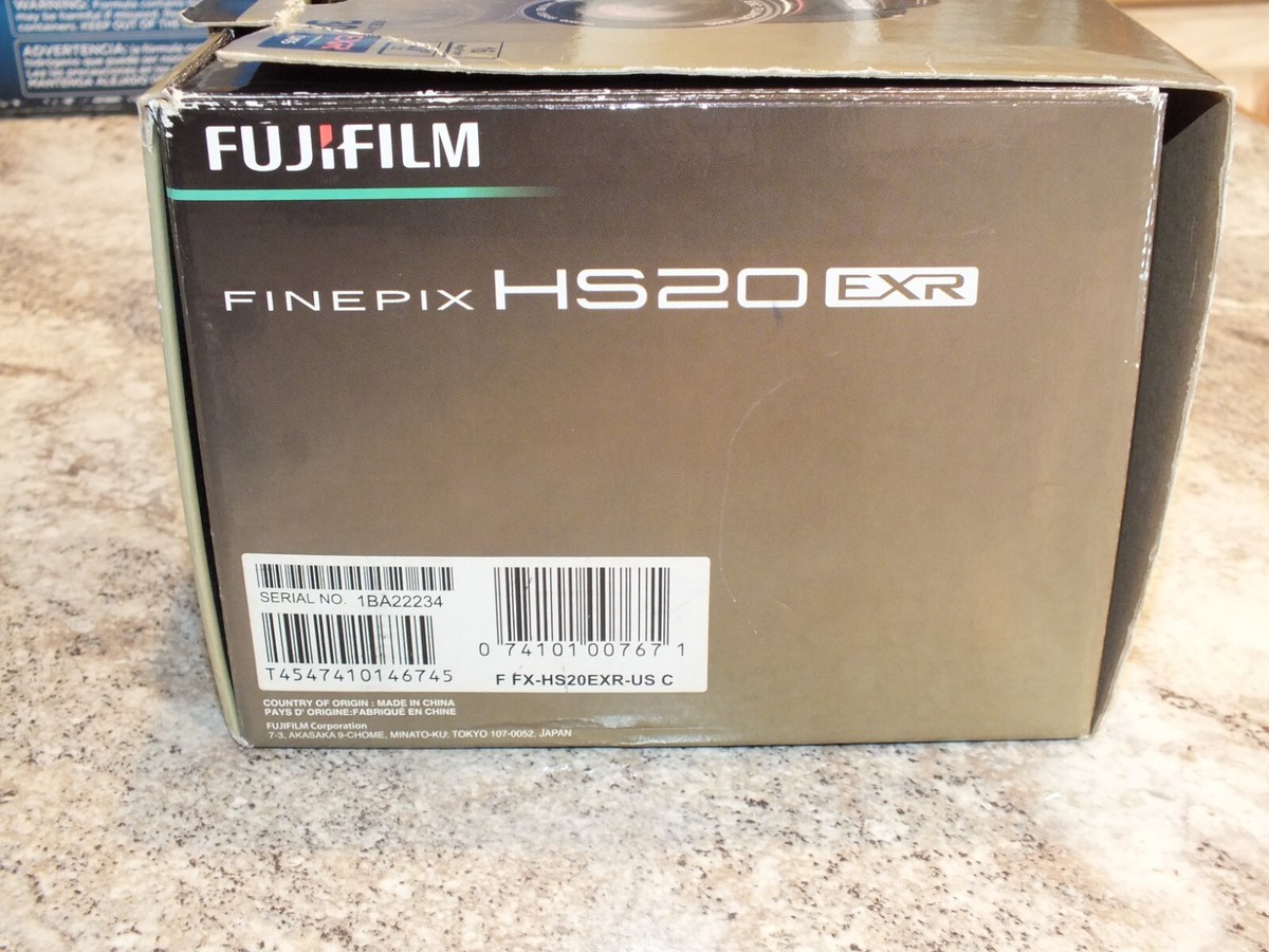 超買得　FUJIFILM FINEPIX HS20EXR EF-20付き Fujifilm unveils Finepix HS20 EXR advanced superzoom