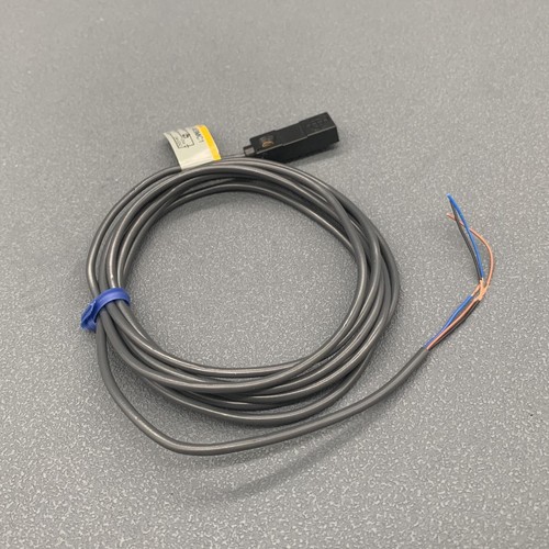 NEW IN BOX OMRON Proximity Switch Sensor TL-W3MC1 TLW3MC1 12-24VDC 3mm 2M NEW IN BOX OMRON Proximity Switch Sensor TL-W3MC1 TLW3MC1 12-24VDC 3mm 2M