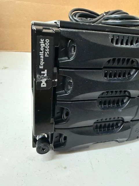 Dell PS6000 0944836-03 Equallogic E01J SAS SAN Disk Array 16X 600GB SAS Modules - Image 3 of 4