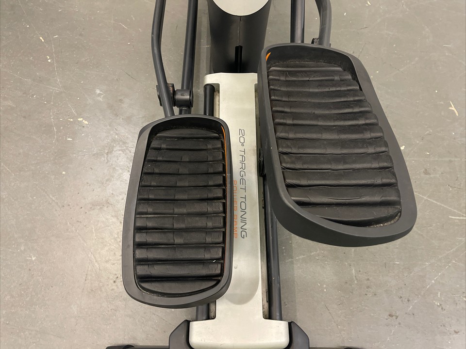 NordicTrack C 7.5 Elliptical With Bluetooth iFit Enable & iPad