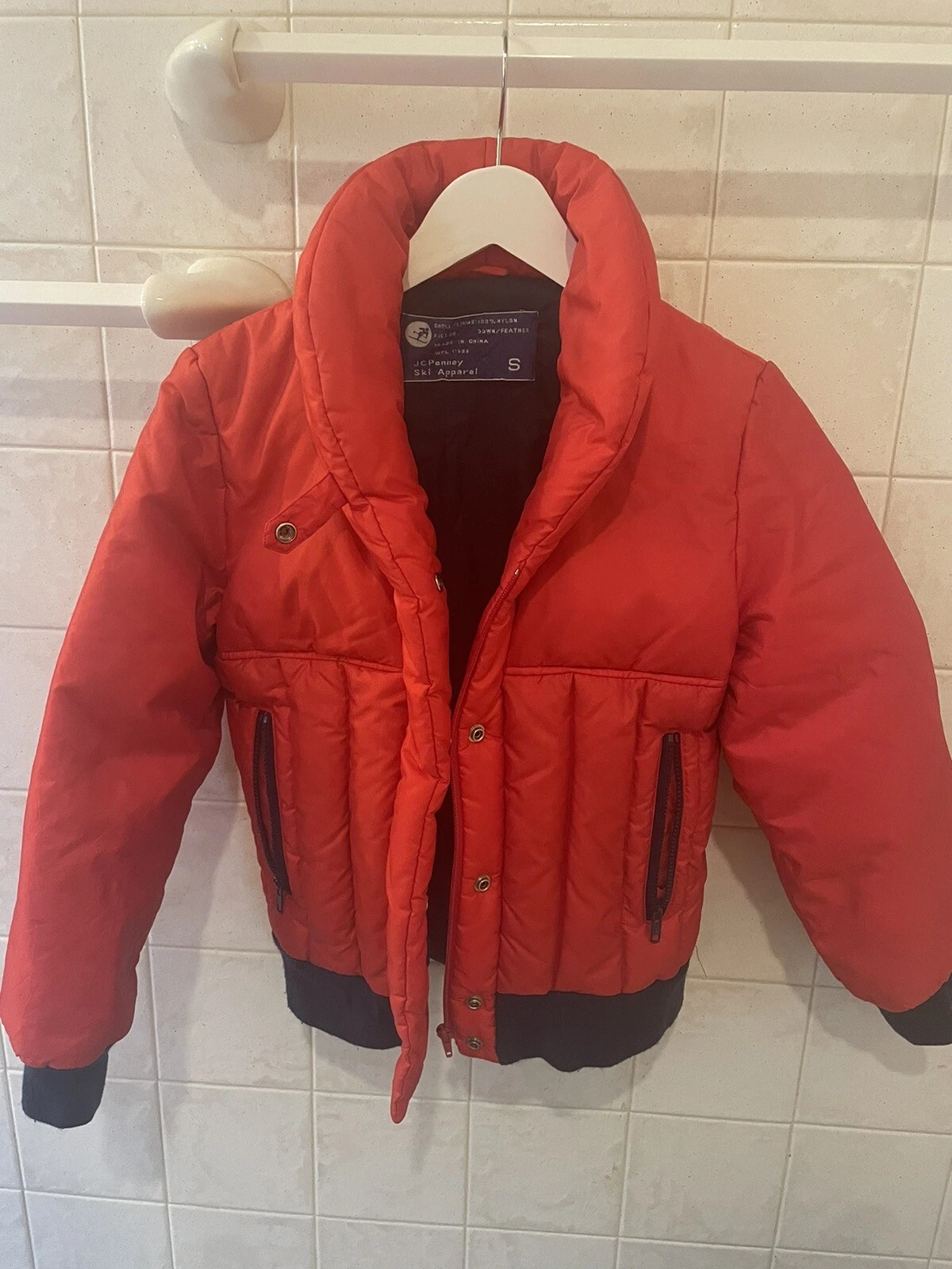 ■ Vintage JC Penney Ski Apparel Youth Small Down Puffer Ski Jacket Red Retro