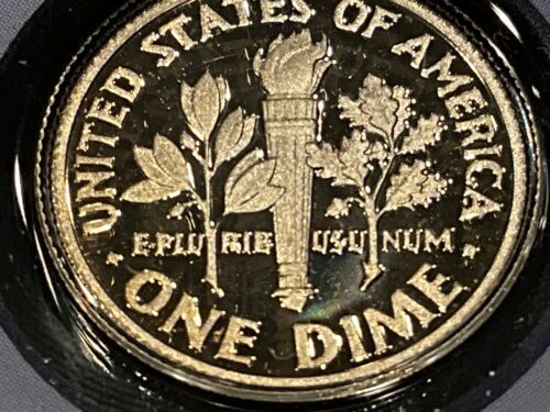 2010 UNITED STATES MINT PROOF SET- THREE SEPERATE SECTIONS - Picture 16 of 24