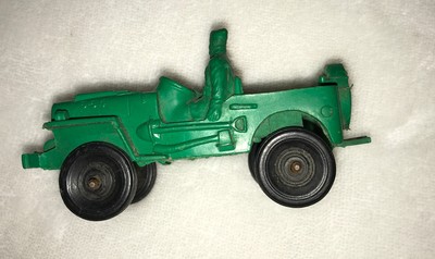 green toy jeep