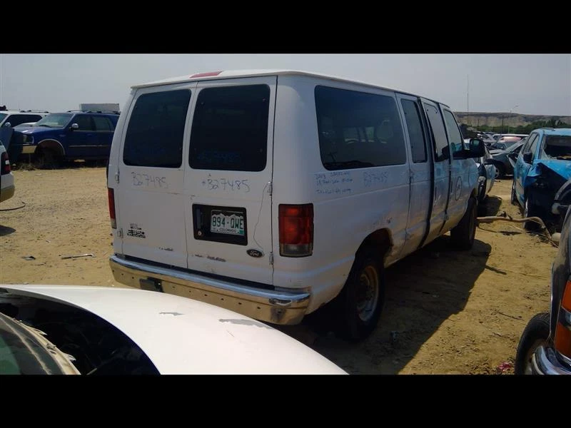 Conjunto de filtro de aire usado se adapta a: furgoneta Ford E350 2003 5,4 grado A Foto 3 de 4