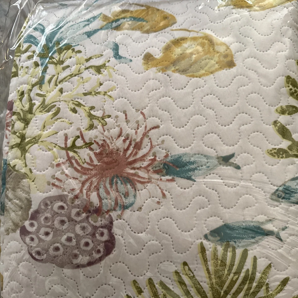 Spirit Linen Fish King Quilt Set 2 Shams Florence Collection  - Image 3 of 3