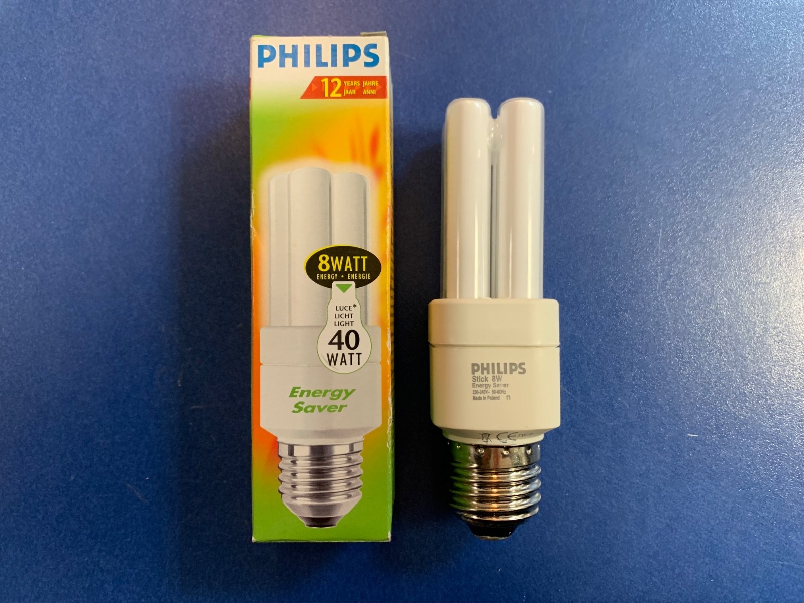 Philips LONGLIFE ELECTRONIC 8W=40W E27 220-235V 50-60Hz Warm White 827 15,000h