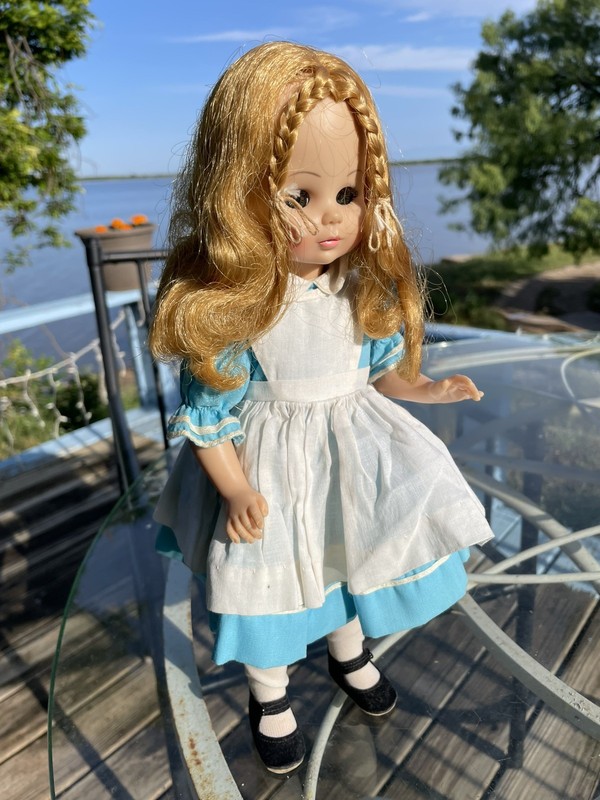 Vintage Disneyland 13” Madame Alexander Alice In Wonderland Doll