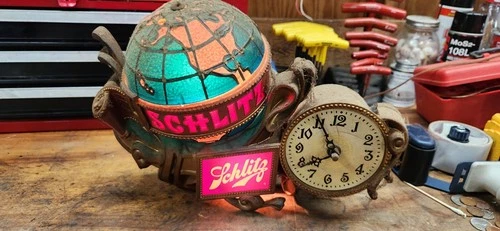 Vintage 1976 Schlitz Beer Clock Globe Grand Baroque Cash Register Sign Works
