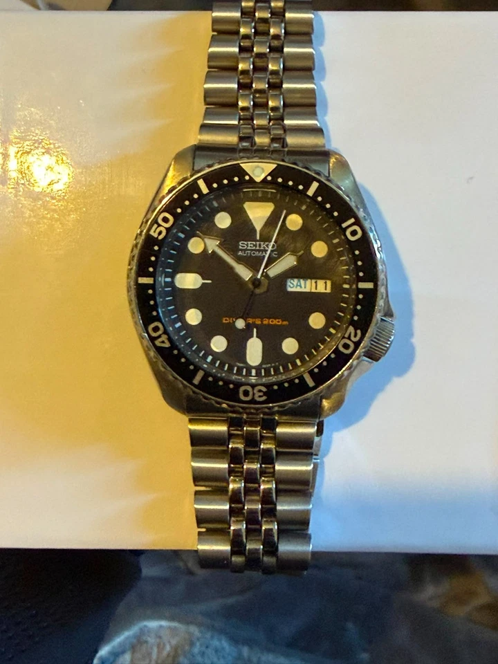 Seiko SKX007K2 200M Automatic Dive Watch In Excellent Condition, photo 1 of 5