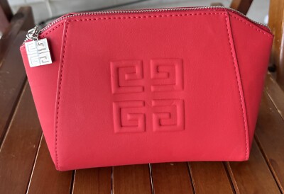 Givenchy 3-D  RED Raised Logo Faux Leather CLUTCH Cosmetic MAKEUP Bag POUCH