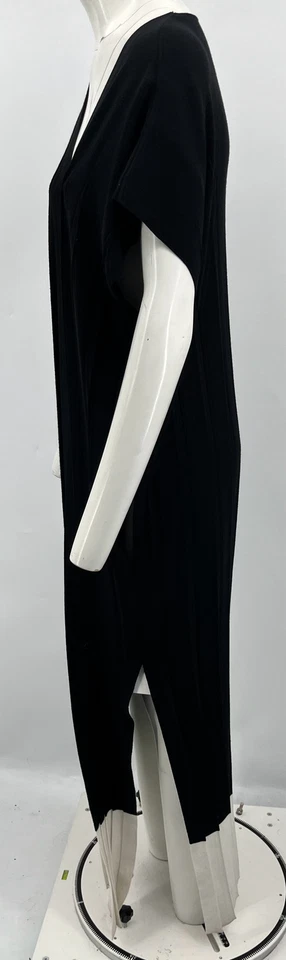Gianni Versace Black Pleated Sleeveless Knit Open Long Vest w/ White Trim sz 40 - Image 2 of 4
