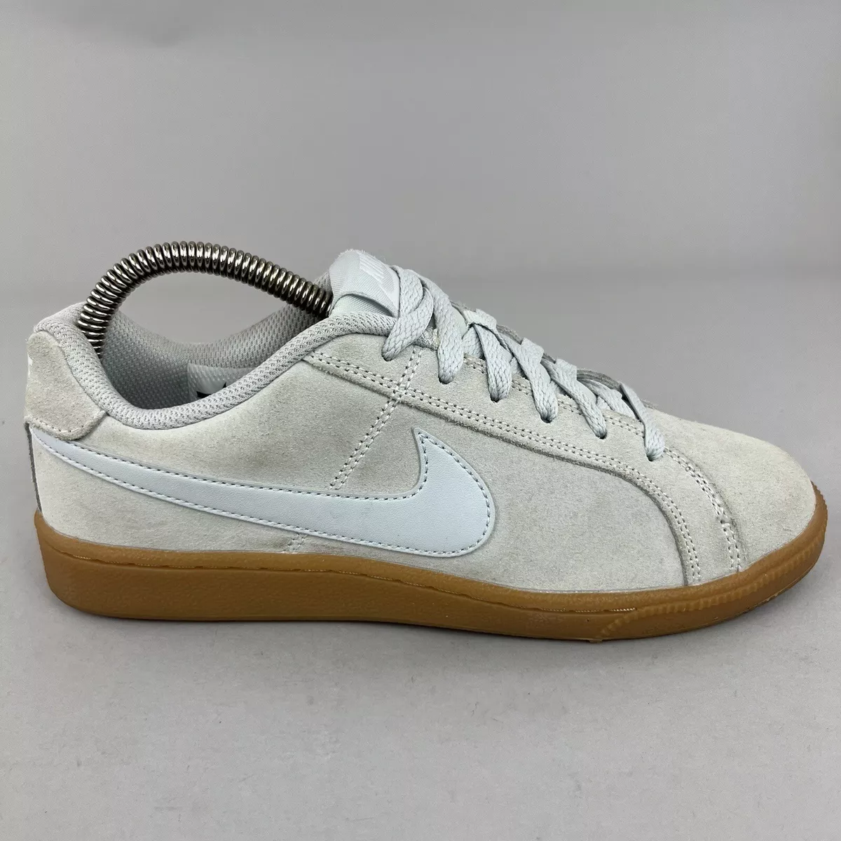 Court royale suede clearance nike