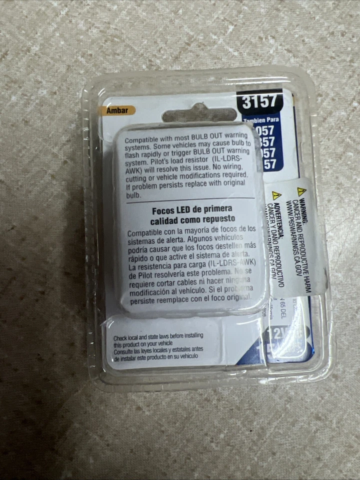 Pilot IL-3157A-15 - Bombilla LED Ámbar, 12V 50.000HRS, 15LEDs por Bombilla, 2 PC Foto 3 de 3