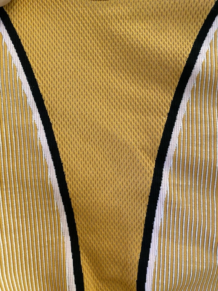 Pulôver feminino Forever 21 crop top manga curta com nervuras amarelo dourado tamanho M - Imagem 4 de 4