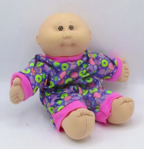 New ListingCabbage Patch Kids Coleco 1988 Bean Bag Butt HM1 Bald  on HOLD
