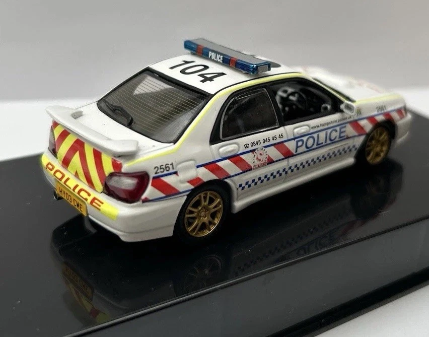 2D Models Hampshire Police Autoart 1/43 ONLY 6 Made Code 3 Subaru Impreza  — 第 2/4 张图片