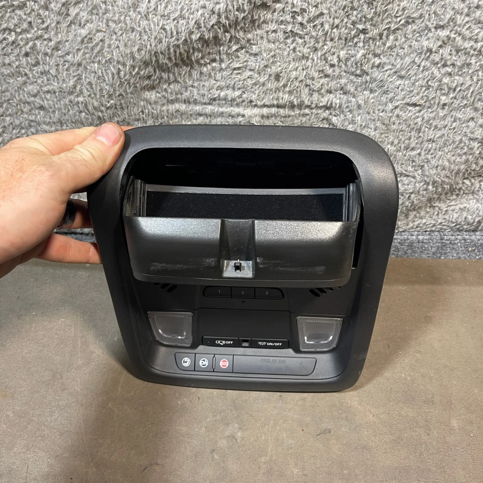 2020-2023 BUICK ENCLAVE CONSOLE DE TETO FRONTAL CÚPULA DE LEITURA LÂMPADA DE LUZ - Imagem 4 de 4
