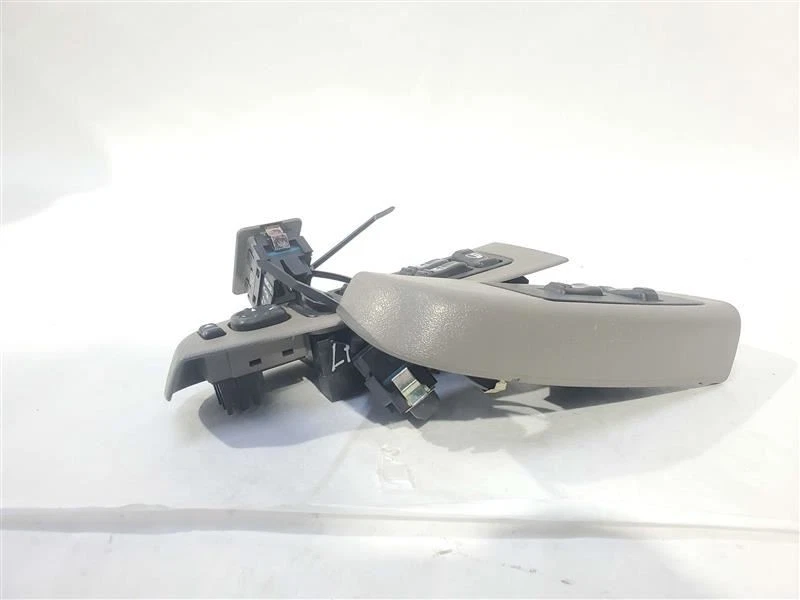 All 4 Window Door Switches OEM 2002 Cadillac Escalade EXT - Image 3 of 4