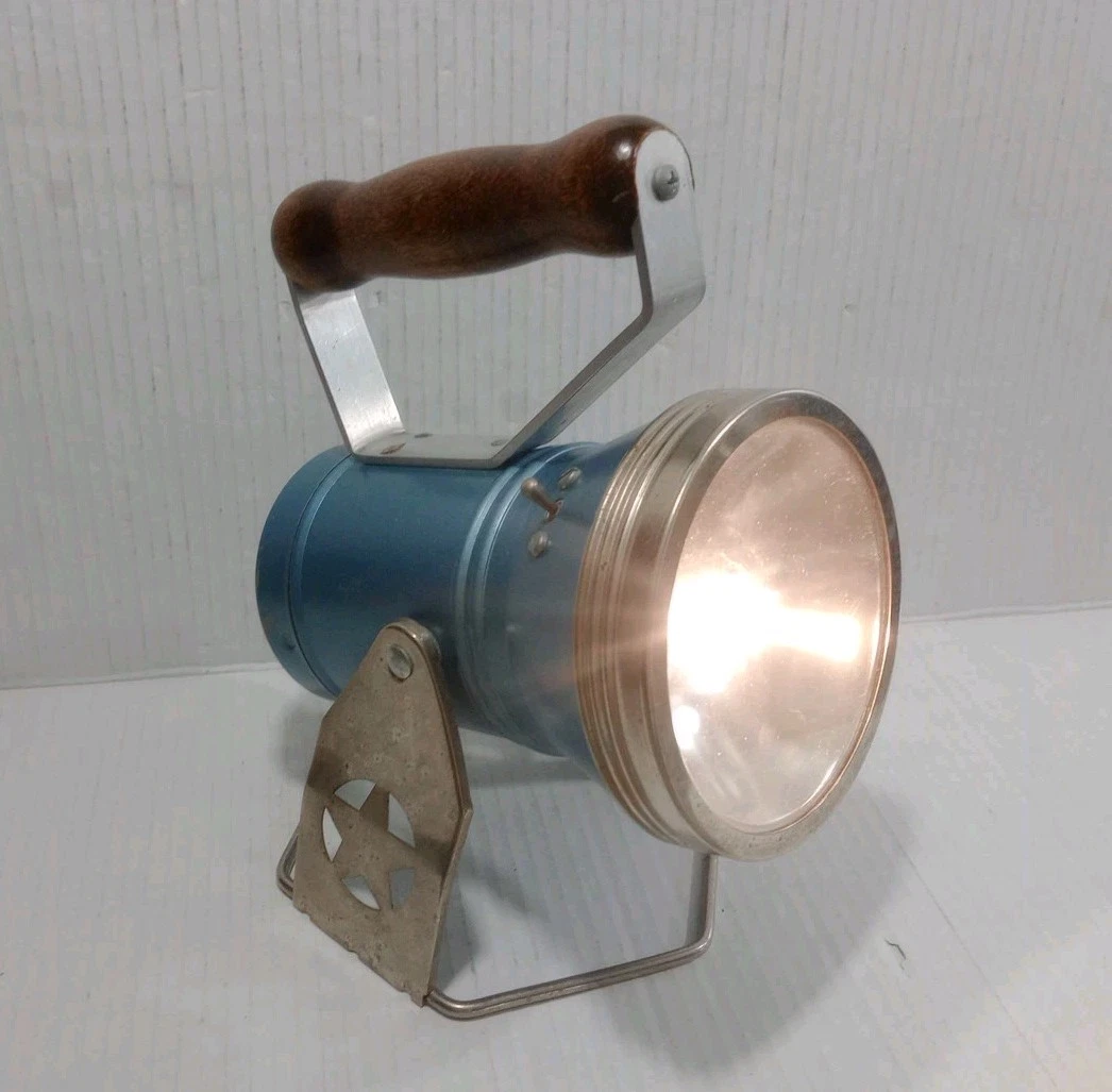 ライト・ランタン STAR HEADLIGHT & LANTERN CO. INSPECTORS Star Headlight & Lantern Co., Inc. Collectible Railroad Lanterns