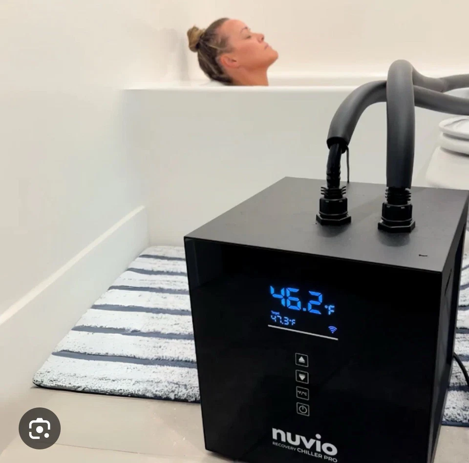 Enfriador de recuperación Nuvio para baño de hielo inmersión en frío Foto 3 de 4