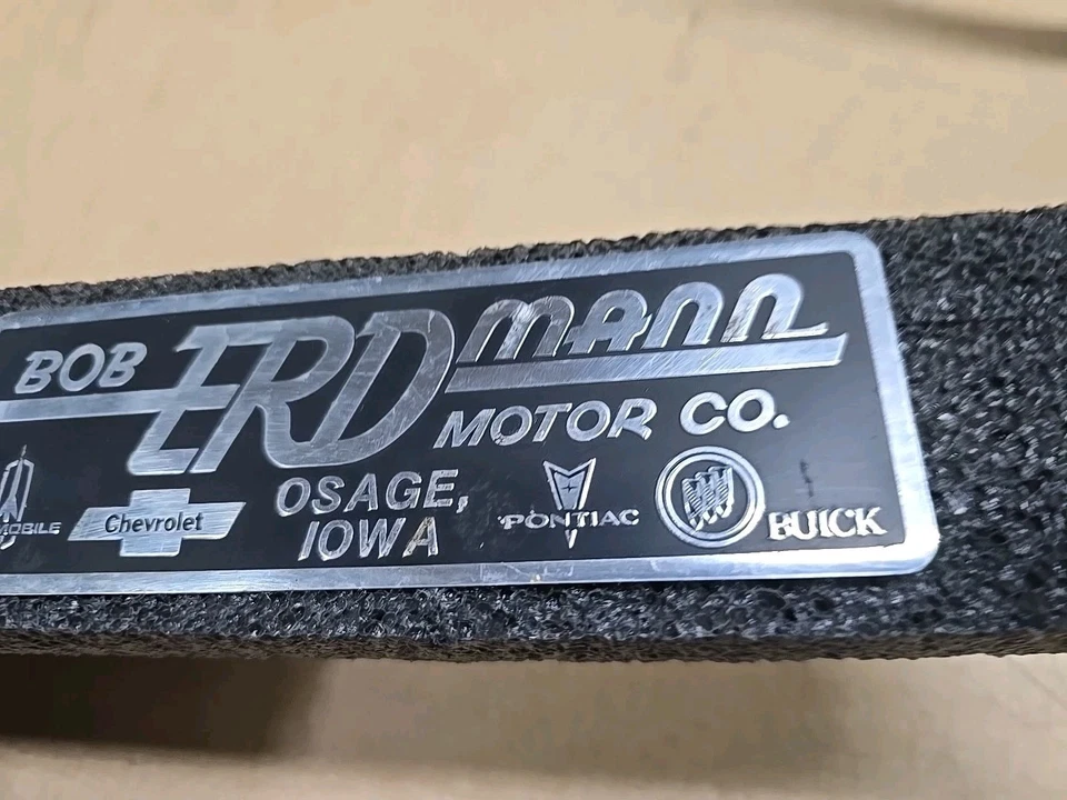 OSAGE IA ERDMANN EMBLEMA DISTRIBUIDOR PONTIAC CHEVY OLDS BUICK 61 63 64 67 69 70 75 79 Foto 4 de 4